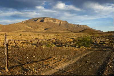 https://www.sanparks.org/assets/images/parks/tankwa/4x4.jpg