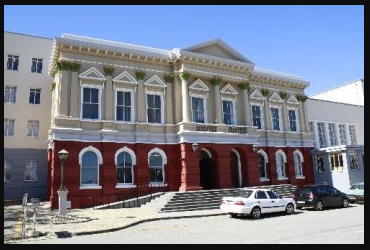 Town Hall, 25 Market Street, Uitenhage
