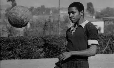 Steve Mokone: the striker who broke the apartheid barrier