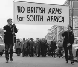 Britain proposes the sale of arms to South Africa
