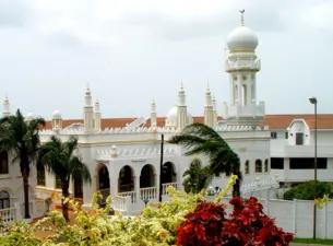 Riverside Mosque and Mausoleum, Umgeni, Durban