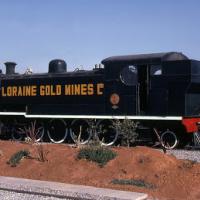 https://steam-locomotives-south-africa.blogspot.co.za/2011/07/allanridge-entrance-to-loraine-gold.html
