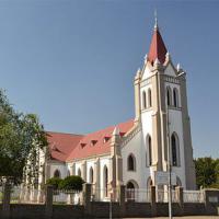 https://showme.co.za/rustenburg/tourism/historical-buildings-landmarks-and-monuments-in-rustenburg/